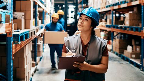 SUPPLY CHAIN MANAGER .